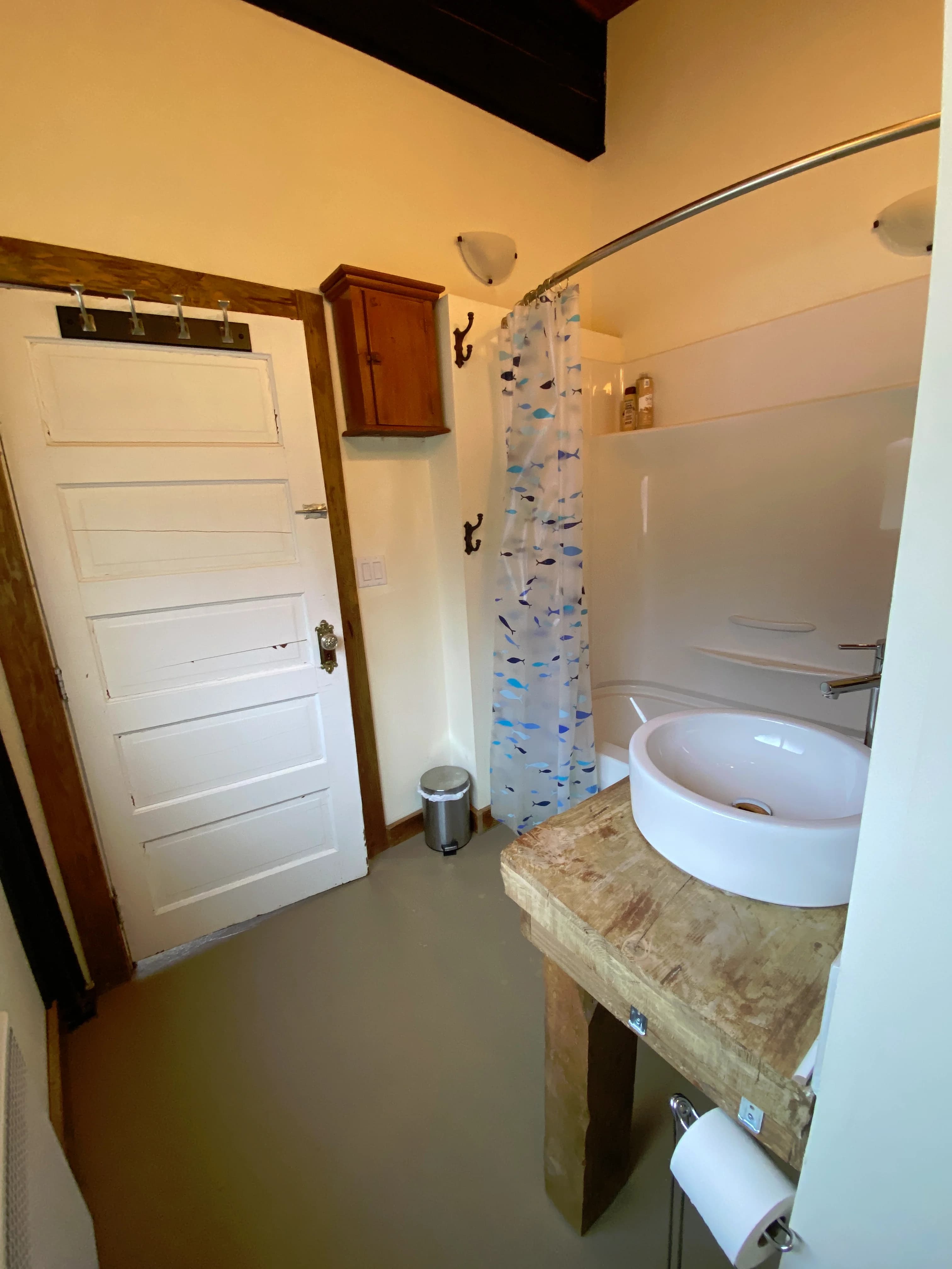 /_next/static/immutable/media/washroom-02.35vlpcr3sxwif.webp